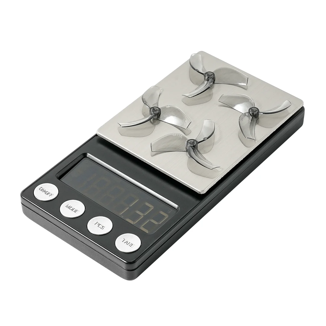 BETAFPV 12Pcs Gemfan 1611 3-Bl - đánh giá và giá Drone Gimbal Controller